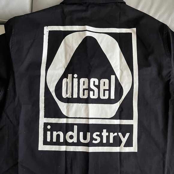 NWT - Diesel Men’s Bowling Shirt with Utility Logo - Size 52 / XL - Picture 8 of 10